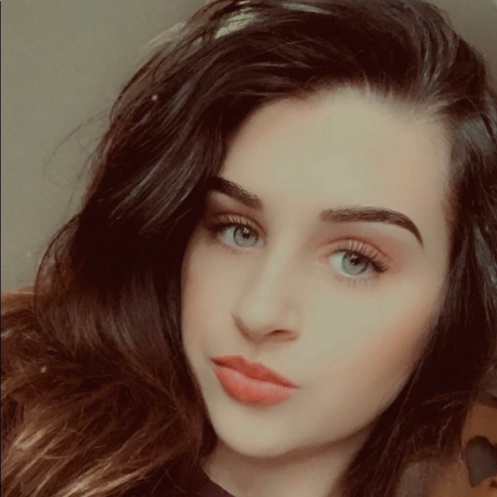 Meet your Posher, Kalyn